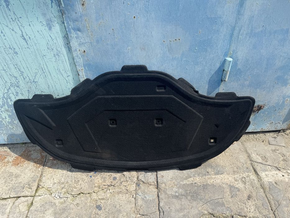 Шумоізоляція капота audi a6 c7