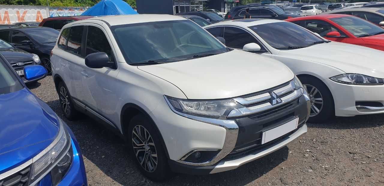 Mitsubishi Outlander 2018