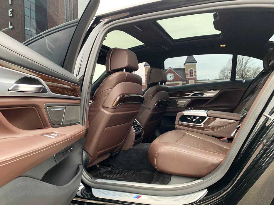 BMW 750 LI аренда с водителем прокат без водителя