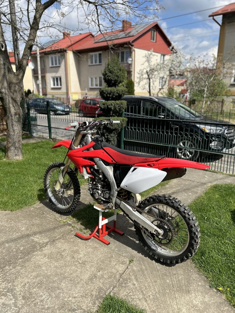 Honda crf 450 07r.