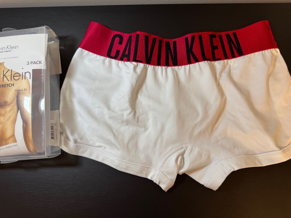 Bokserki obcisłe Calvin Klein białe rozmiar M niski stan