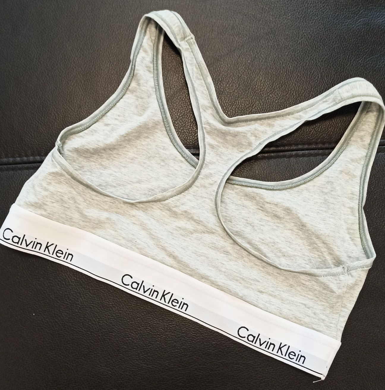 Top sportowy Calvin Klein S nowy biustokosz