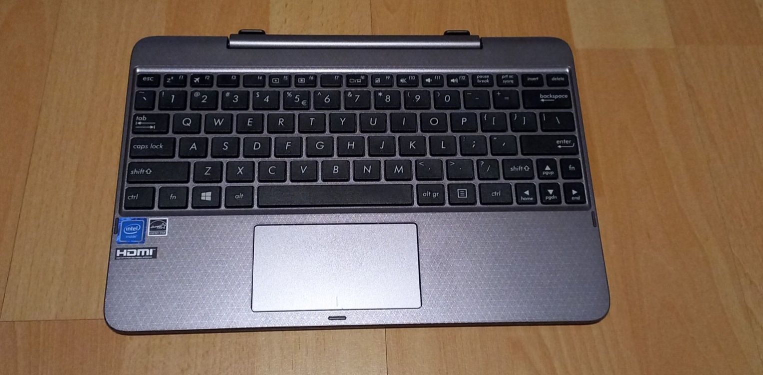 Laptop notebook tablet 2w1