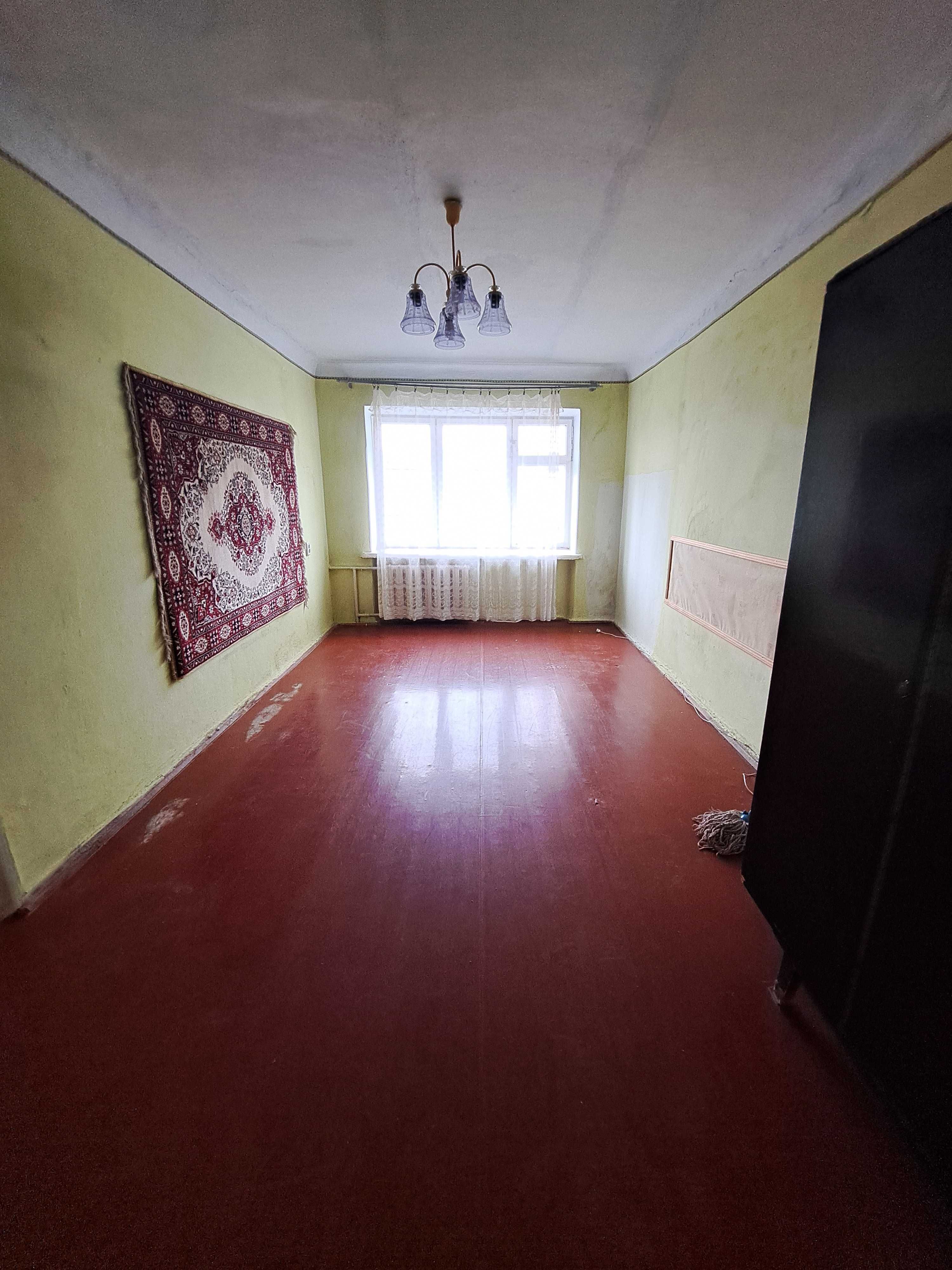 3 х кімнатна квартира в центрі