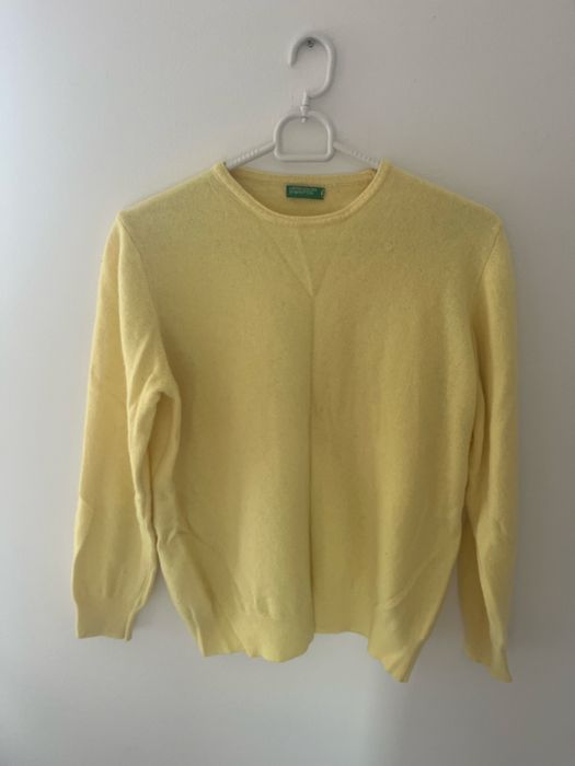 Masełkowy, wełniany sweter United colors of Benetton