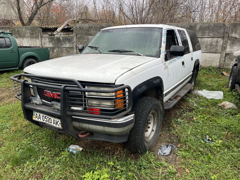 Chevrolet Suburban 1992 рік
