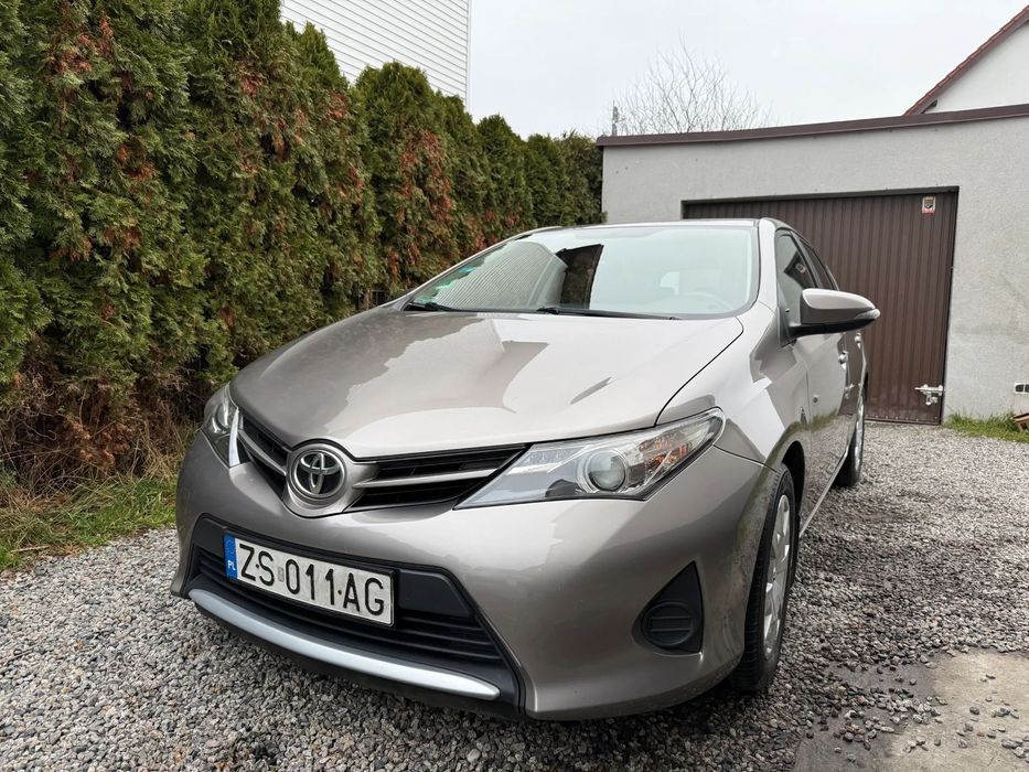Toyota Auris TOYOTA Auris 1.3 LPG, Salon Polska, drugi właściciel, stan bdb