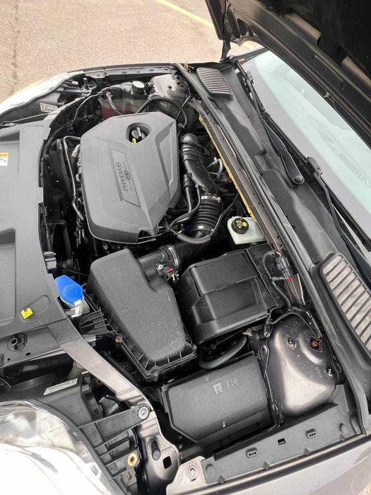 Продам Ford Mondeo 2012 1.6 бензин,механіка офіційний 155 тис пробіг