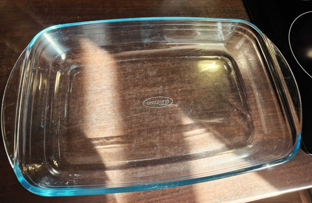 2 naczynia żaroodporne: Arcuisine i Pyrex