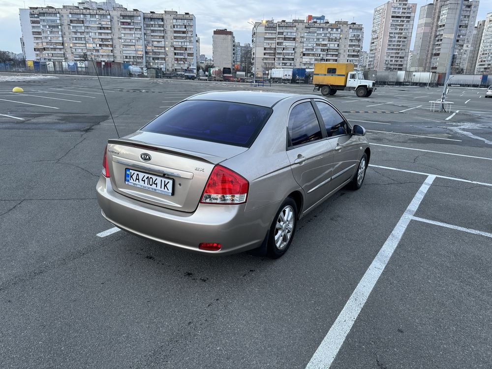 Kia Cerato  2008