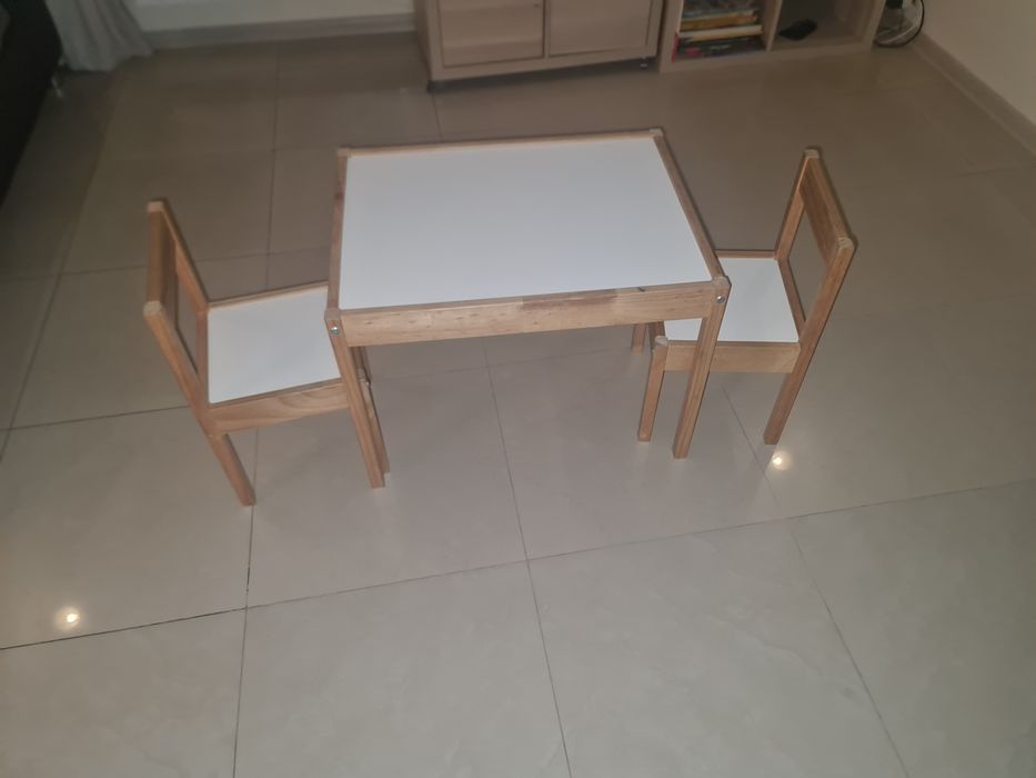 Stolik Ikea Latt +2 krzesła