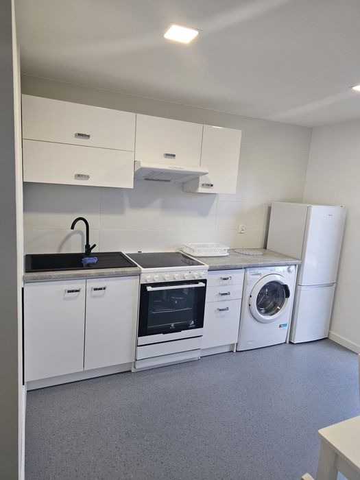 Kwatery pracownicze 3 osoby STREFA TANE PADMA ANIMEX Kawalerka