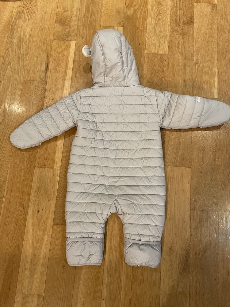 Kombinezon dla dziecka 6-9m
