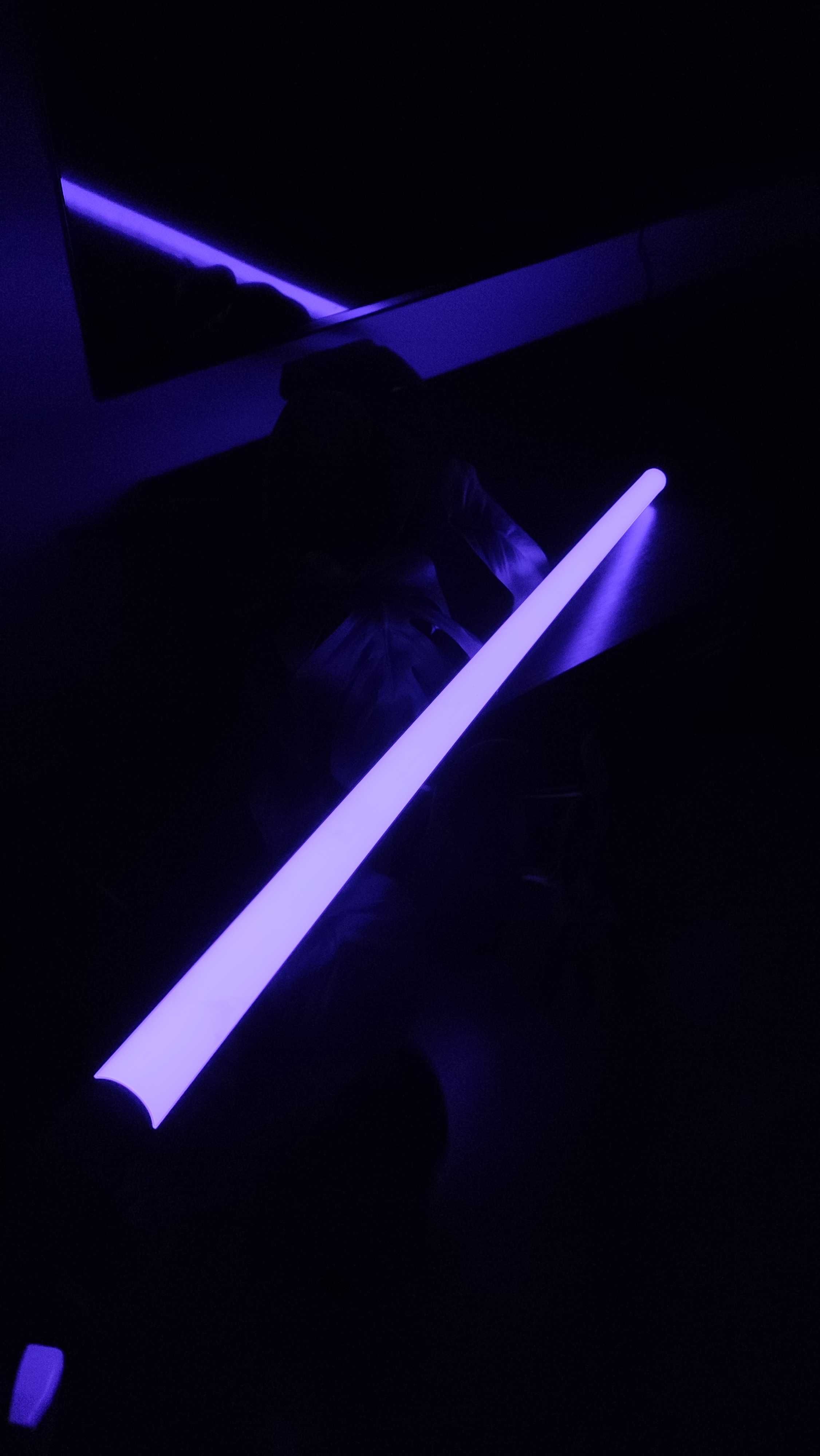 Lampa LED – światło RGB kolorowe do pomieszczeń, oświetlenie dla domu