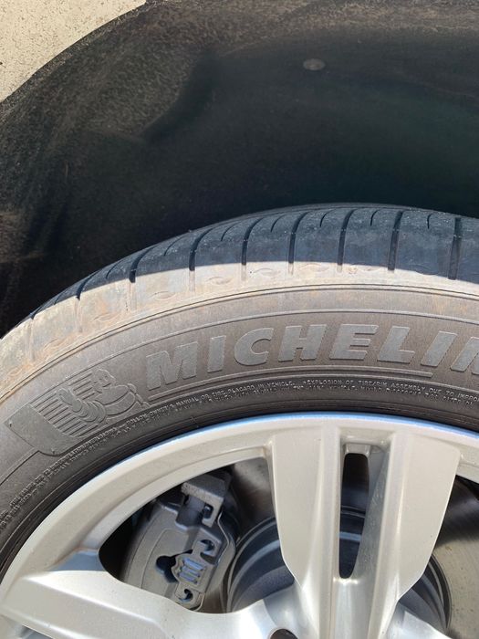 Бмв ф15 р19 Америка шины  торг