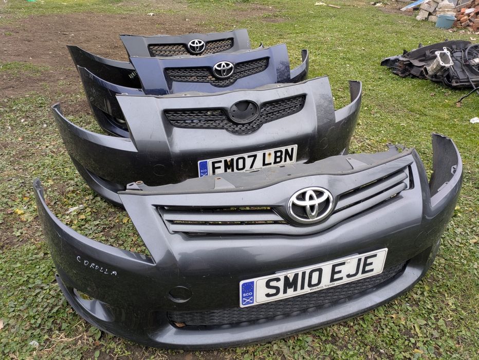 Передній бампер Toyota auris бампер тойота ауріс