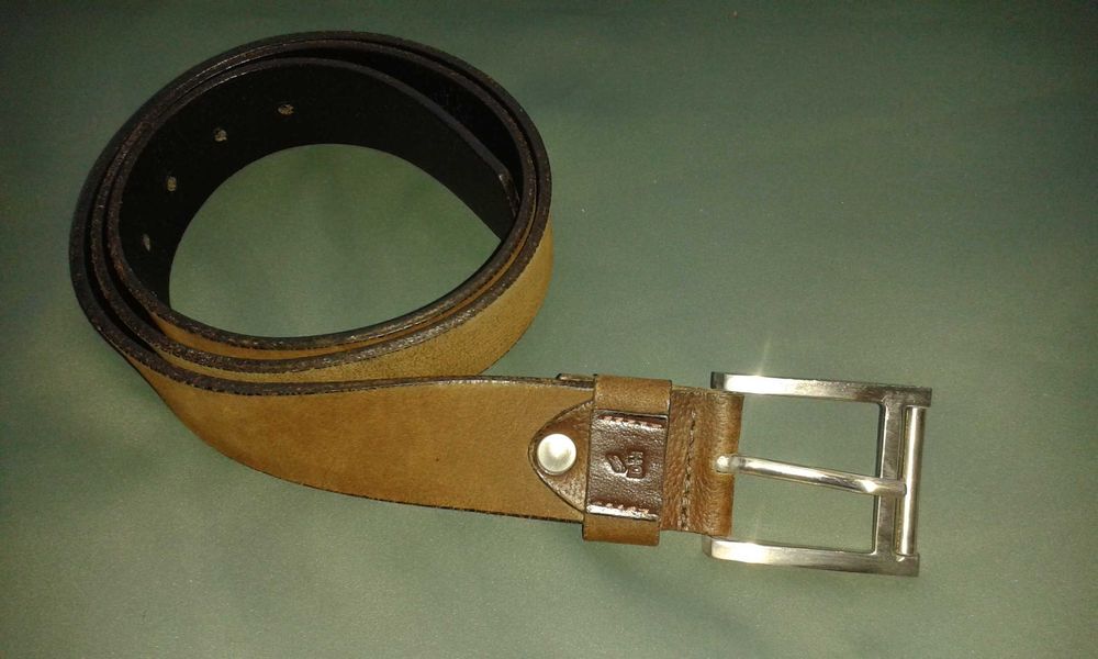 Ремень мужской Daniel Hechter. Кожа. Разм. 120. Италия, Египет. Идеал.