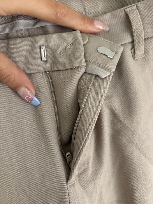 Calça classica bege