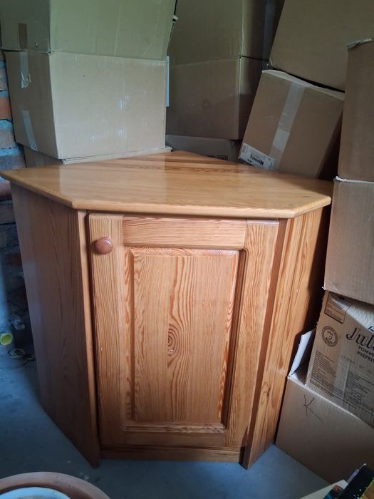 Szafka sosnowa narożna