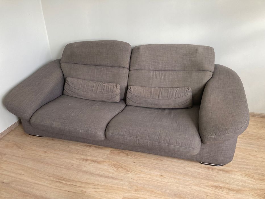 Kanapa sofa do salonu oddam pilnie!
