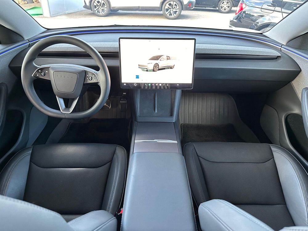 Tesla model 3 ,highlander modelo 2024