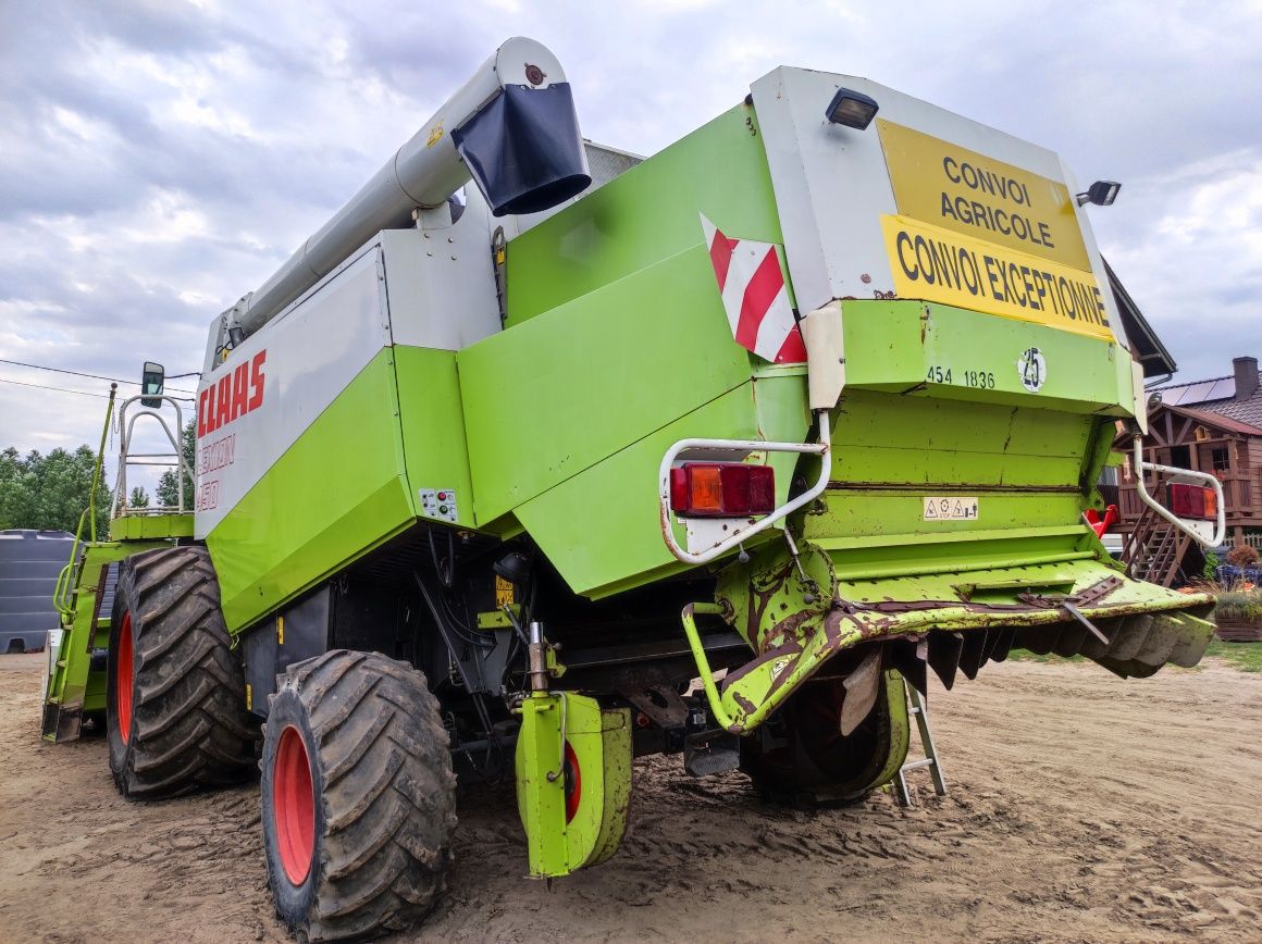 Kombajn zbożowy Claas Lexion 450, 4x4 Przystawka do kukurydzy Claas