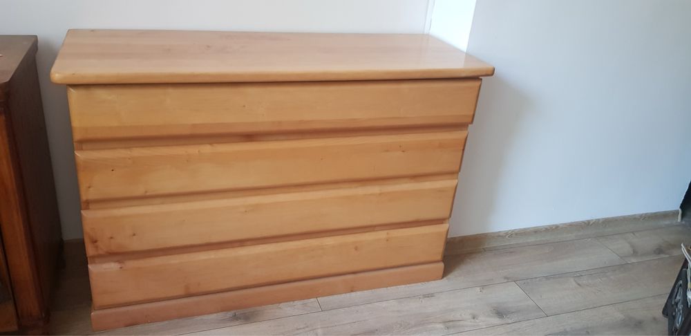 Solidna komoda sosnowa