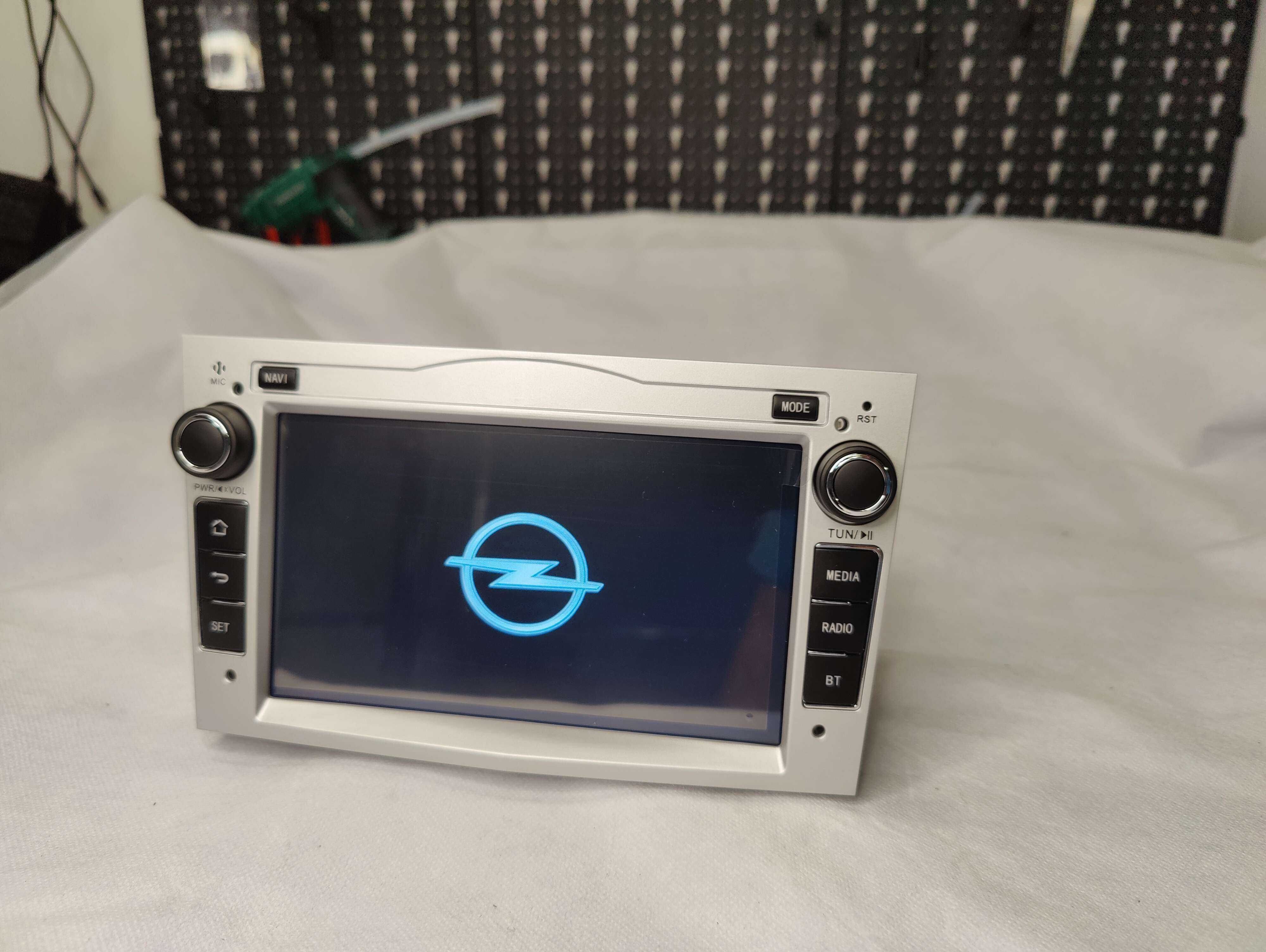 Rádio Android 2DIN para OPEL – 2GB de RAM com Wifi e GPS - Prata