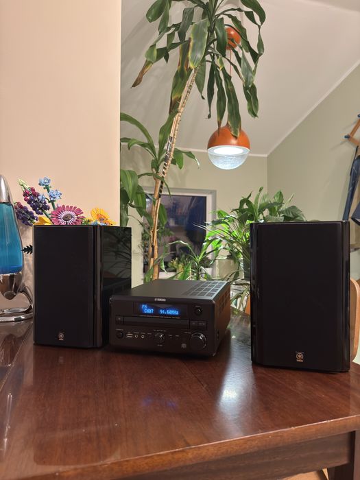 Wieża Yamaha PianoCraft CRX-E320 NX-E700 Piano Black USB CD Ideał