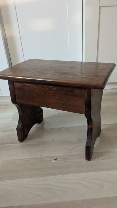 stołek, taboret ze schowkiem
