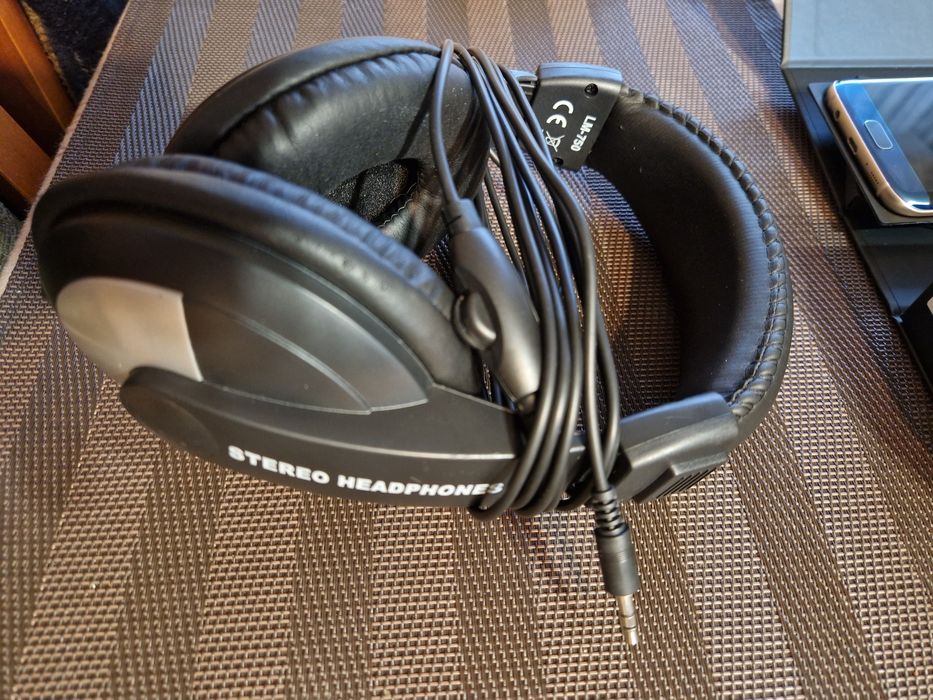 Słuchawki stereo LM-750