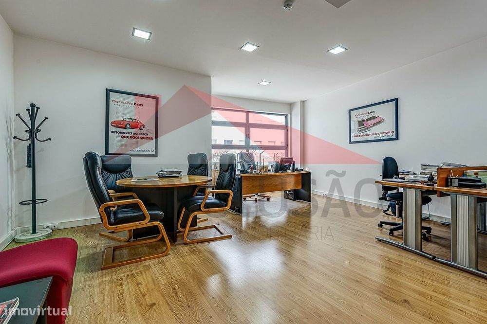 Escritório à venda em Avenida Duque de Loulé 5, Arroios mobilado