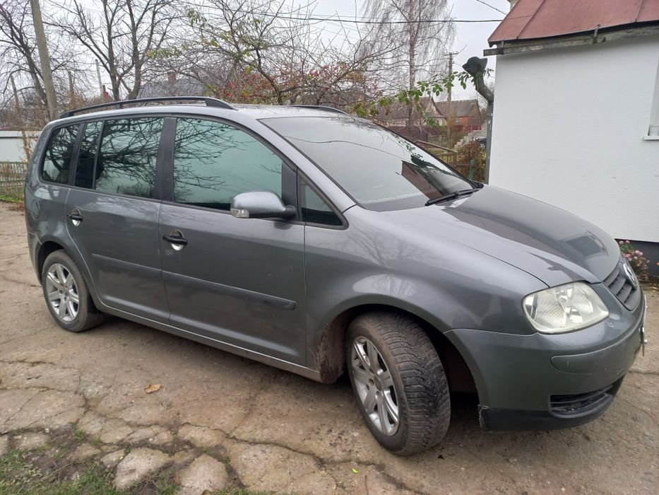 Volkswagen Touran