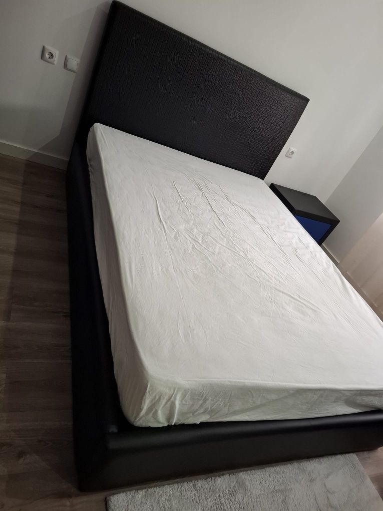Quarto completo boa qualidade