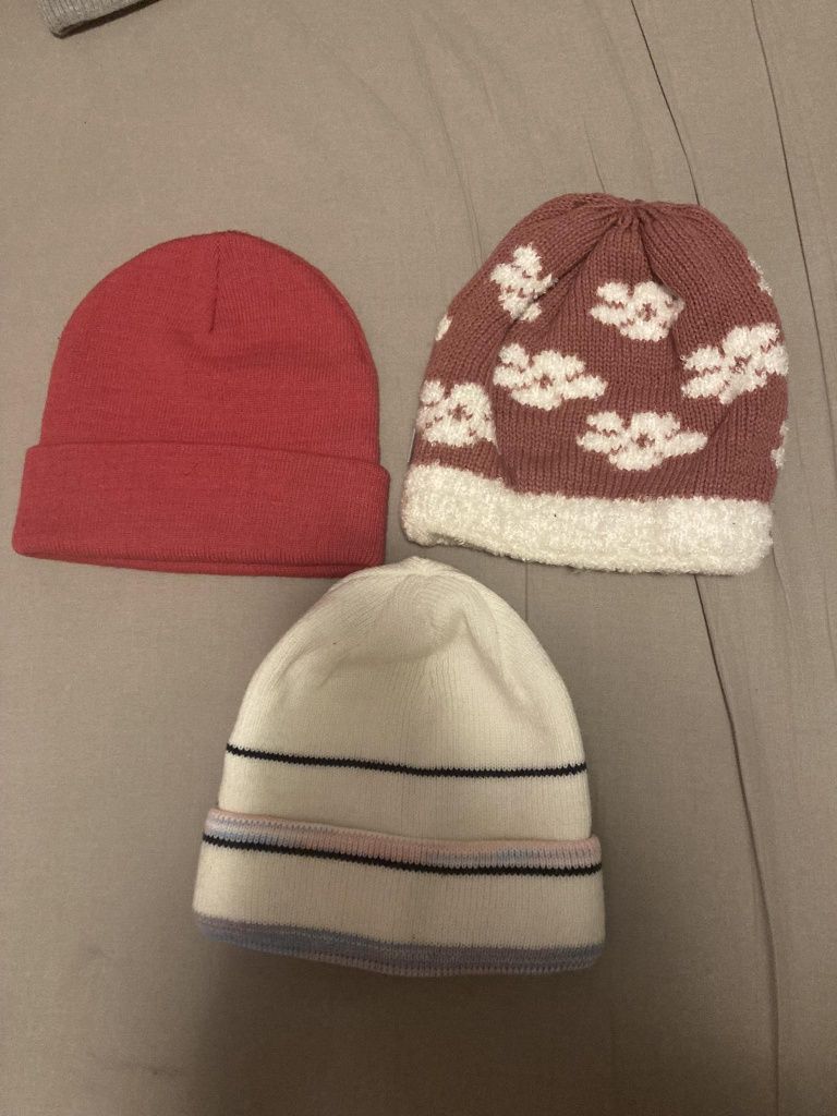 3 pack czapeczek dla dziewczynki na zimę