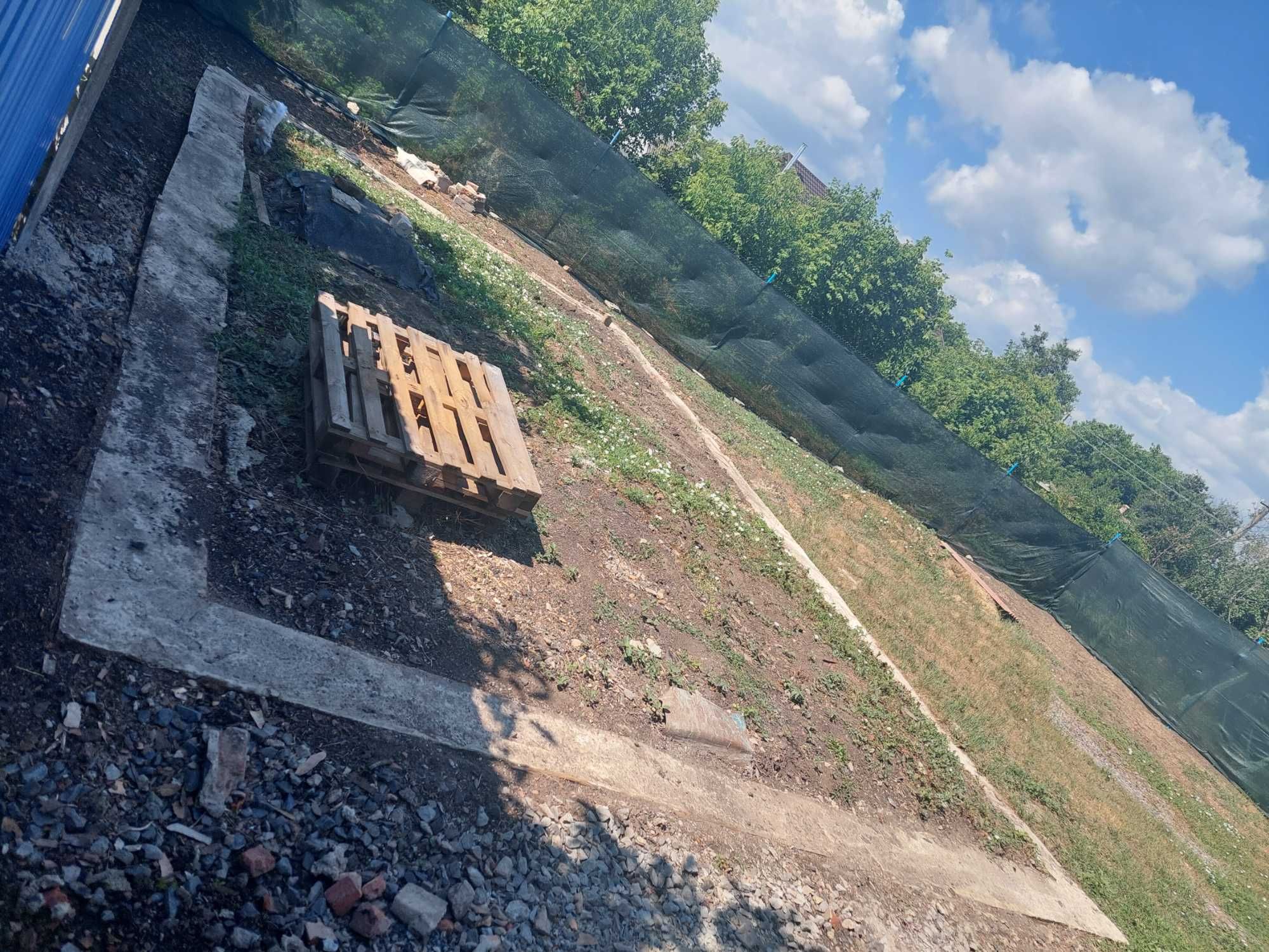 Комерційна нерухомість готова під магазин, виробництво, склад