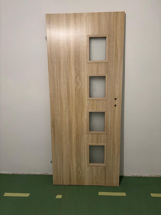 Sprzedam drzwi bez futryn