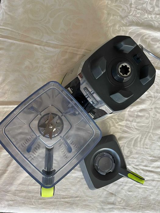 Liquidificador Kenwood Blend-X Pro BLP900BK – 1600 W, 2 L, Como Novo