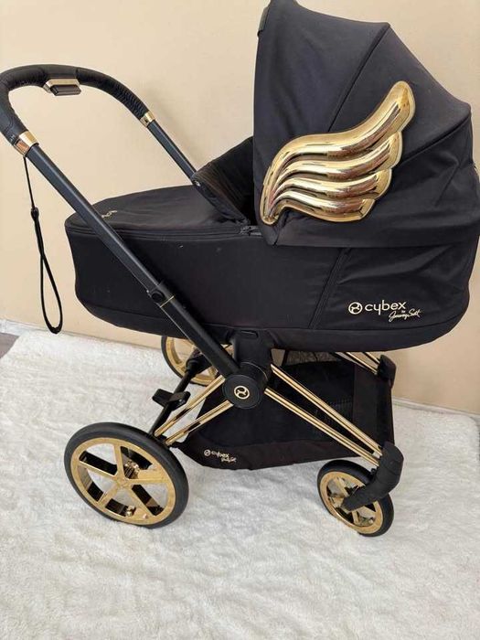 Cybex priam wings BY JEREMY SCOTT black