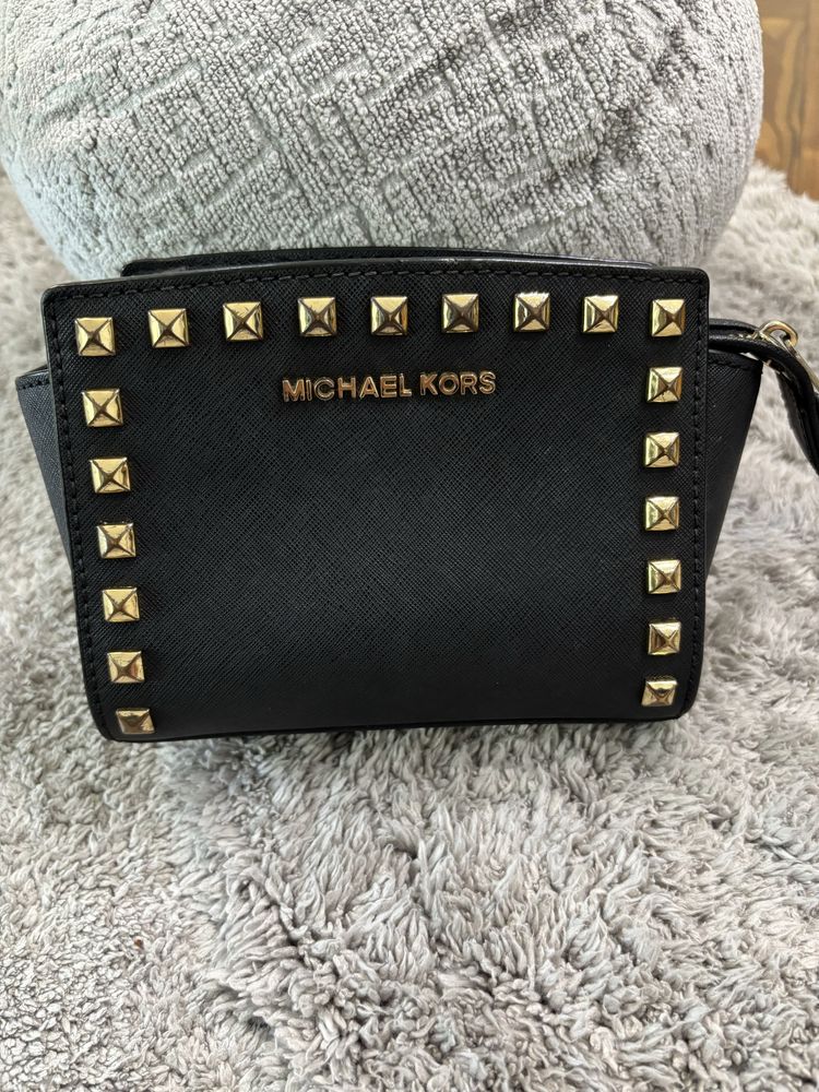 Torebka skórzana michael kors z ćwiekami