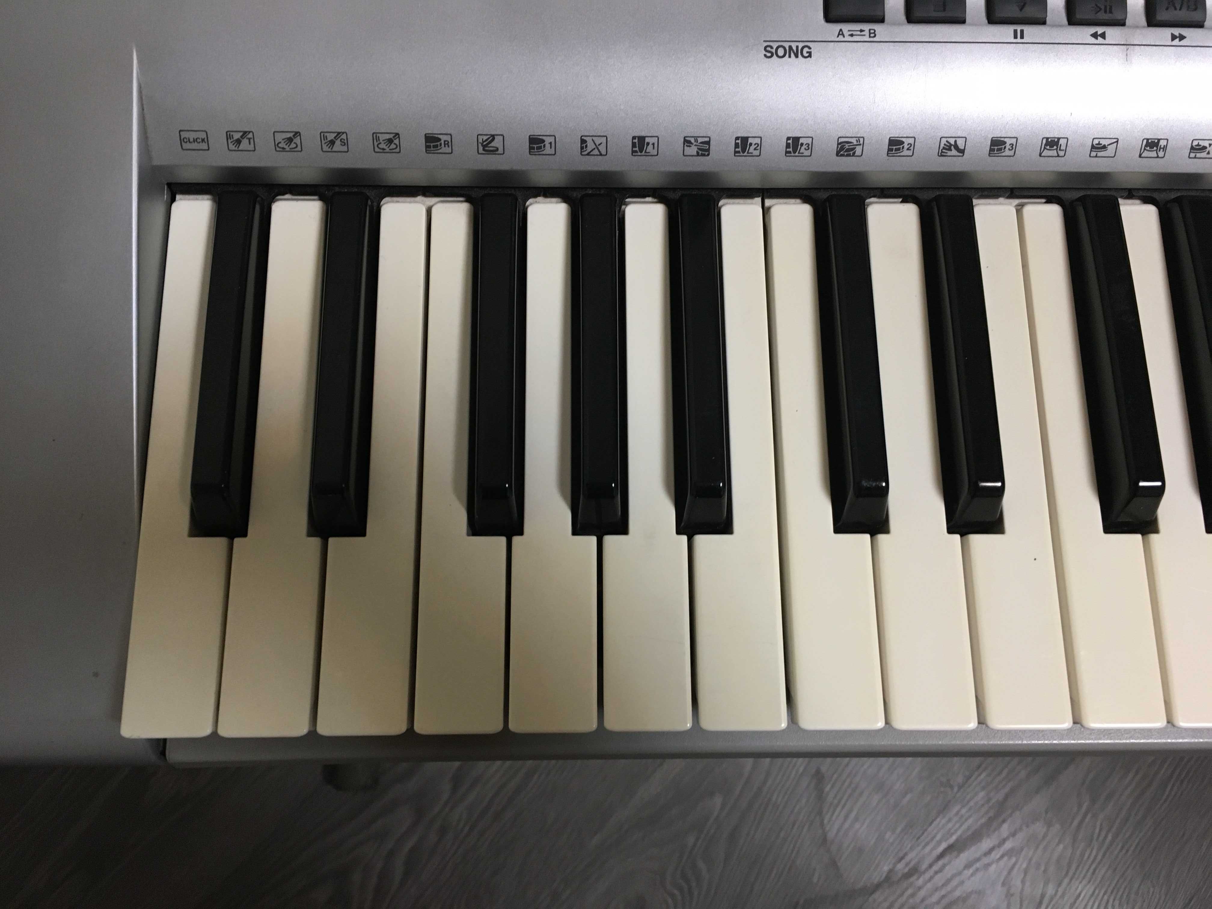 Синтезатор Yamaha PSR 295