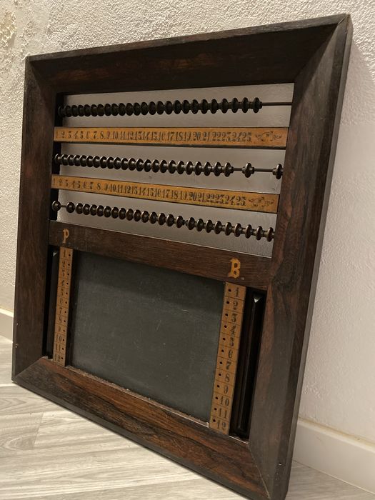 Marcador de bilhar e snoker antigo.