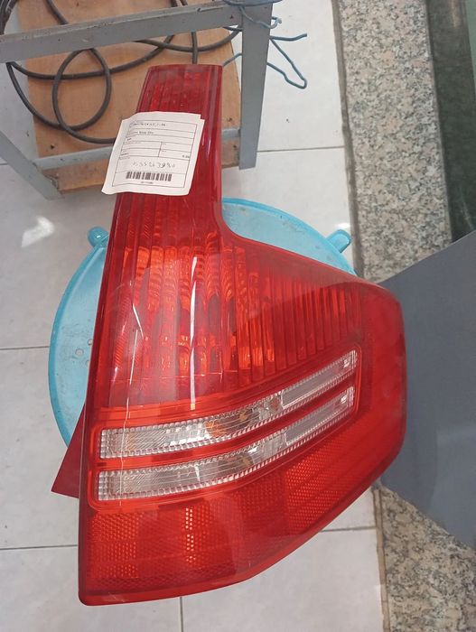 Farolim stop direito Citroen C4 04 - / 9655863980