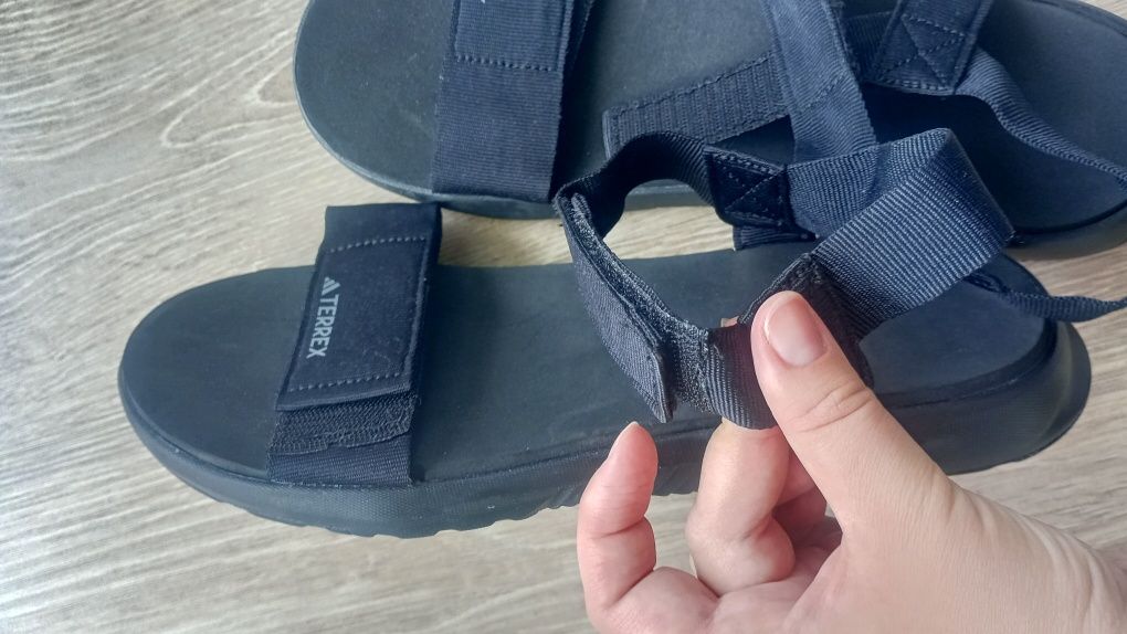 Sandały adidas terrex r. 43 nowe