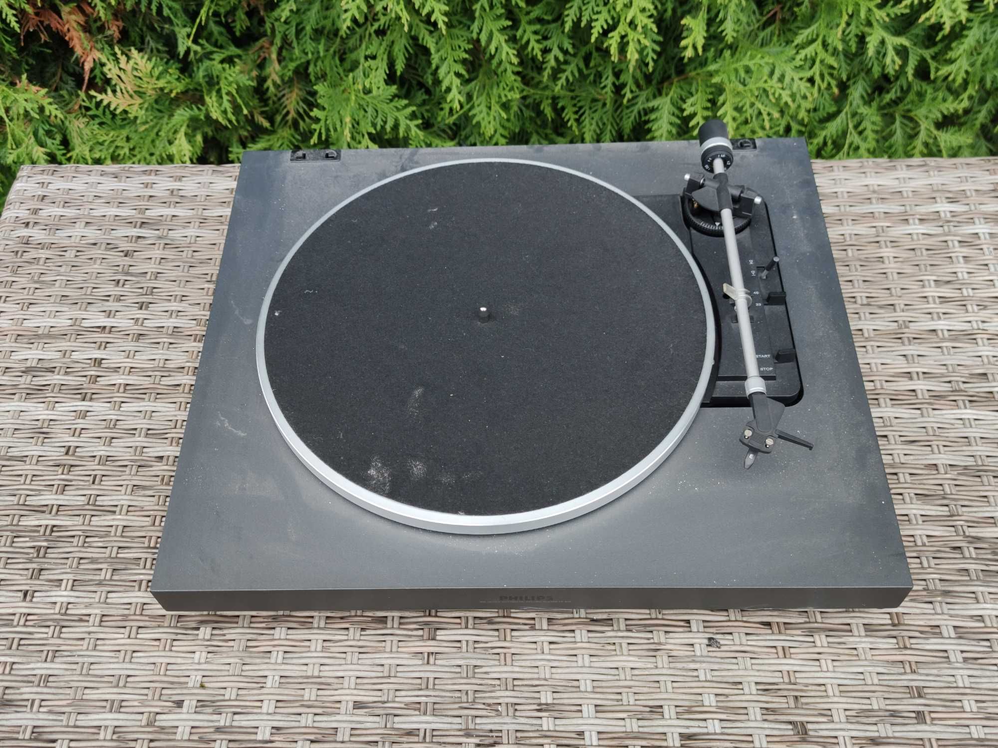 Philips FP-930 (Dual CS-435/CS-455) gramofon serii 900 + mata