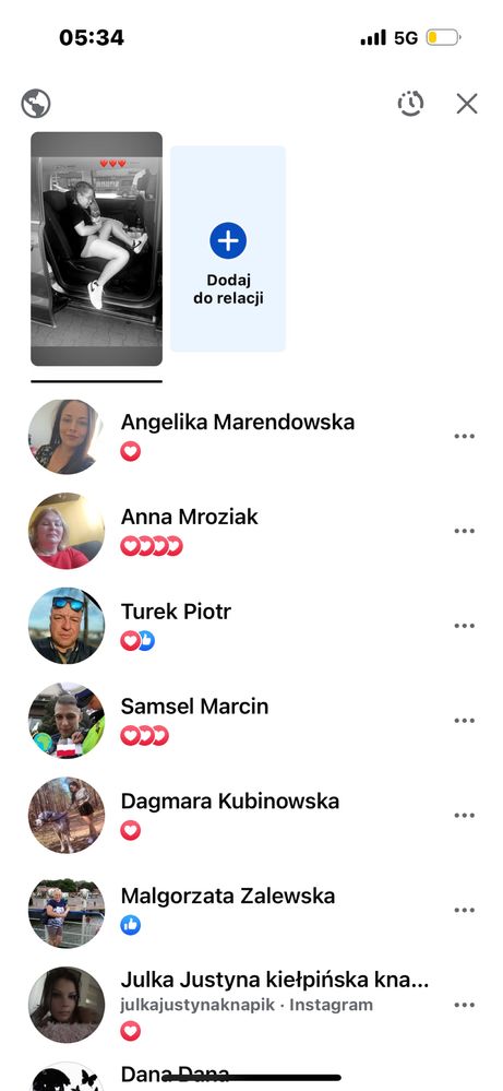 Biurko z szafką wiszącą