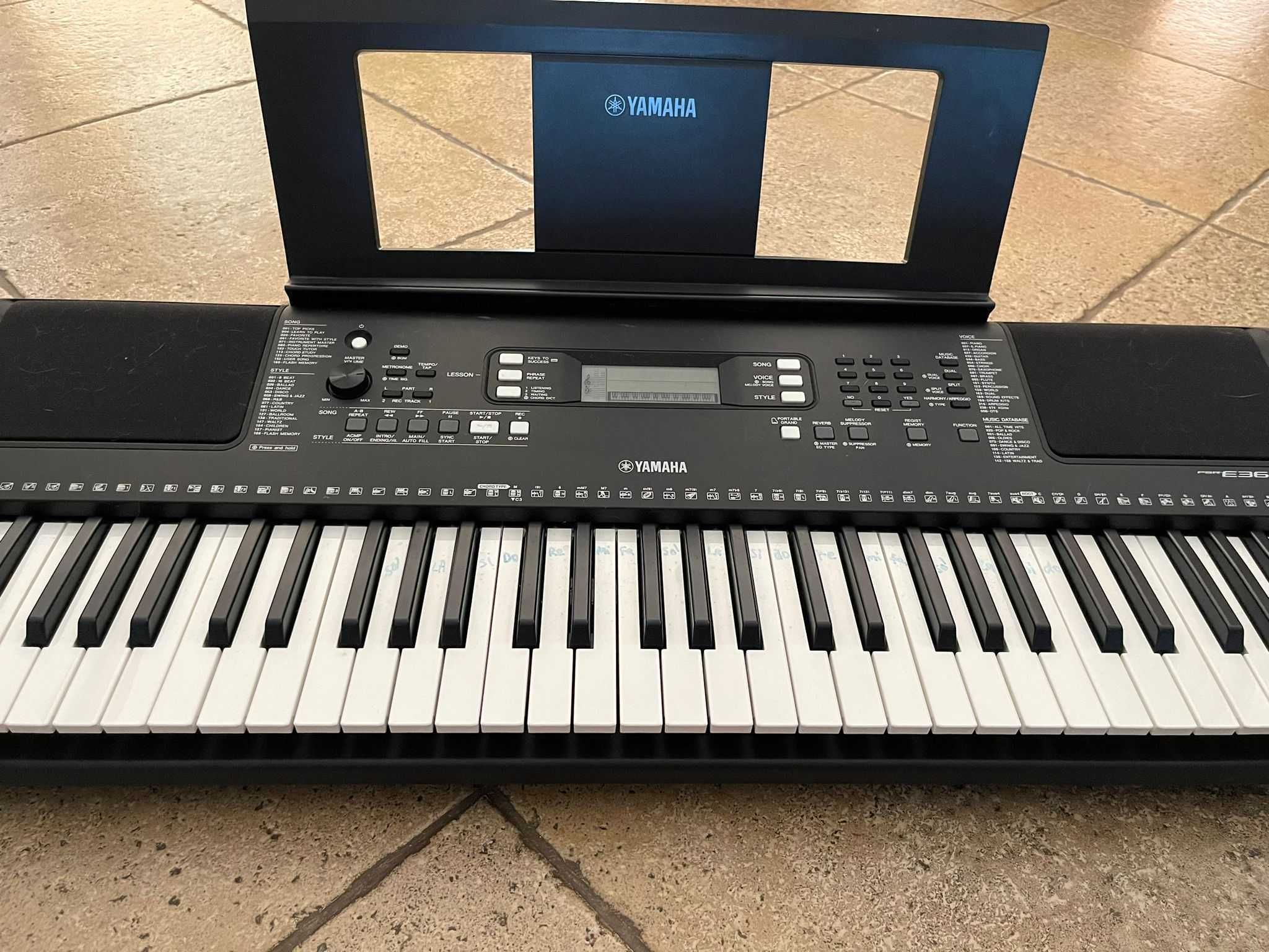 Yamaha E363 Teclado Piano