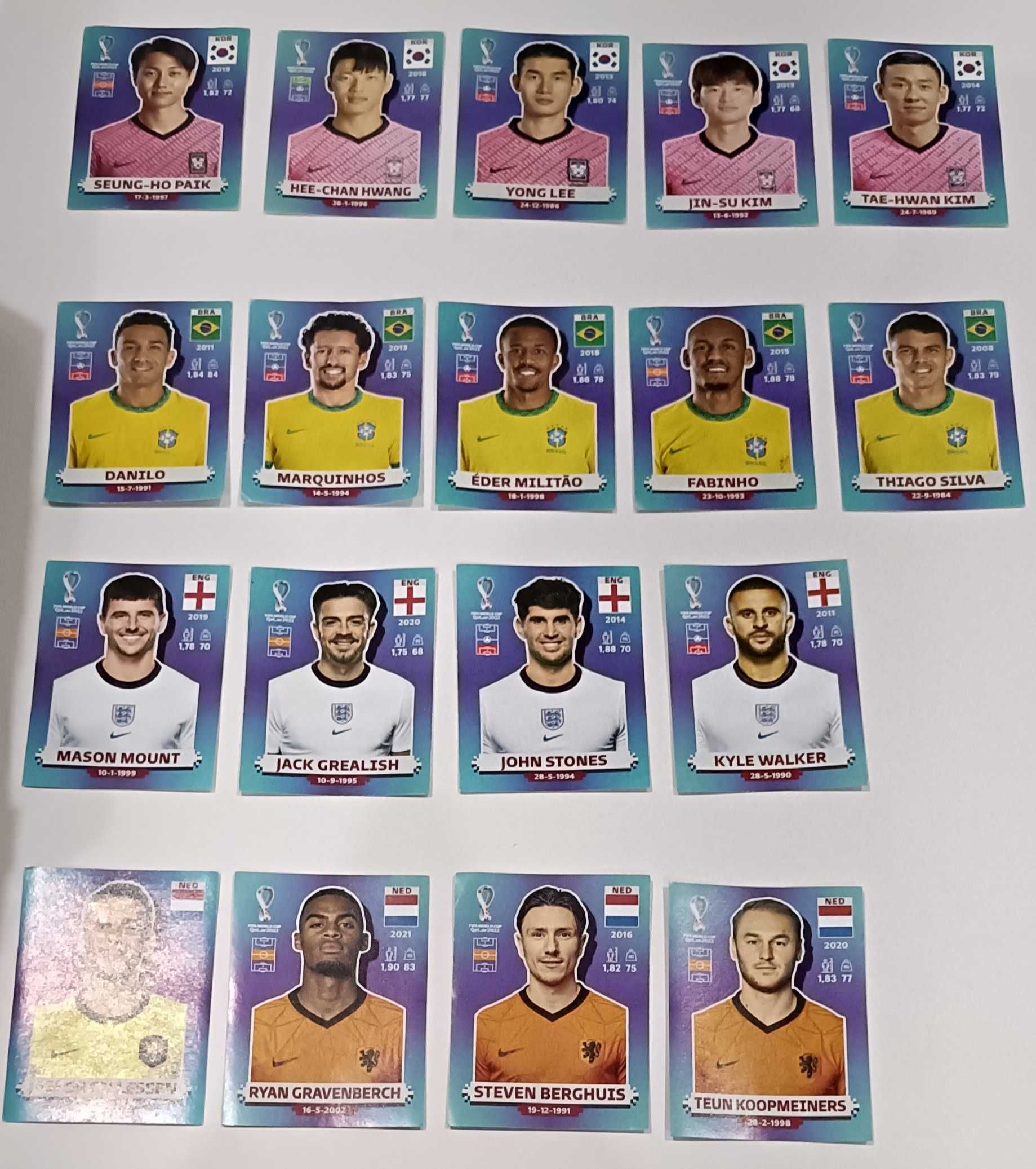 Cromos caderneta mundial 2022