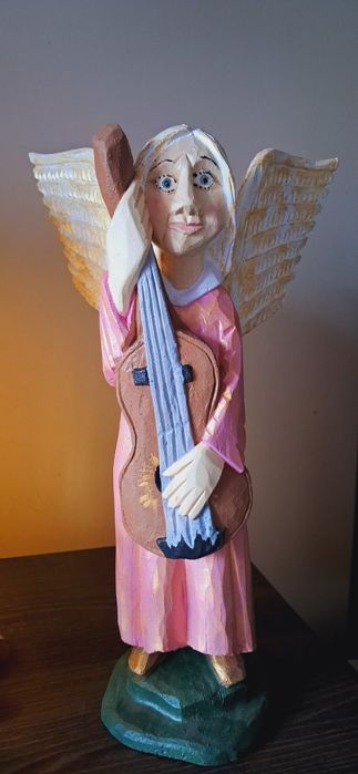 Anioł rzeźba ludowa