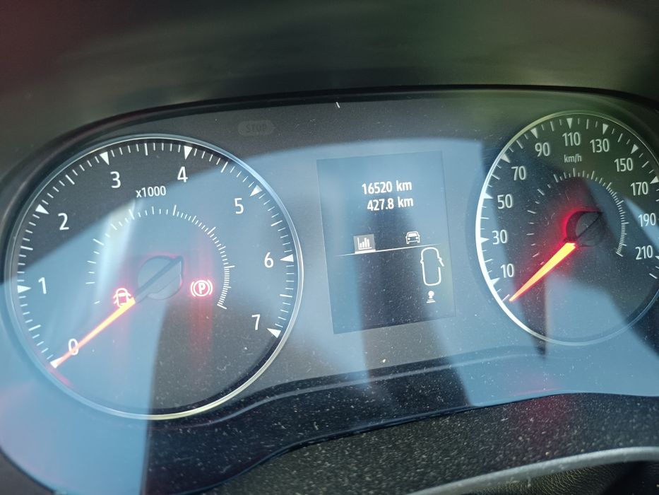 Dacia Sandero 11/2022 full extras, como NOVA!
